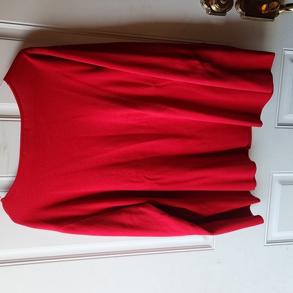 Designer's Originals Red V-neck Button-Up Cardigan Size 1X - Picture 6 of 6